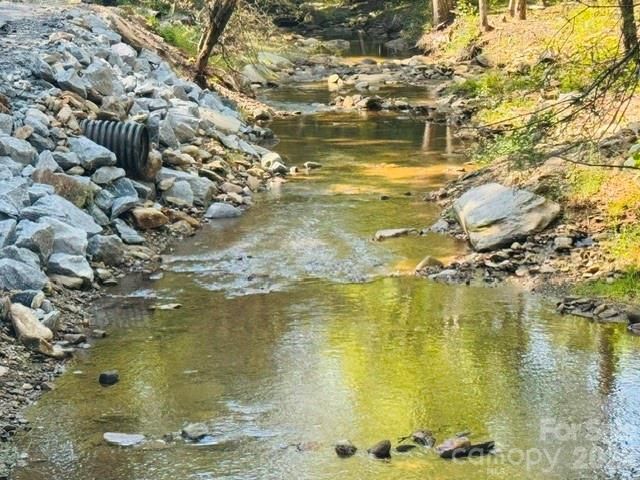 TBD Jarvis Drive, Hendersonville, NC 28792