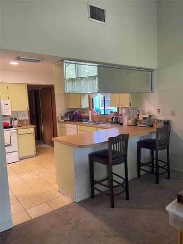 14 CANTERBURY DRIVE, Haines City, FL 33844