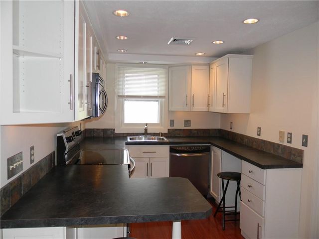 152 Elmgrove Avenue, Providence, RI 02906