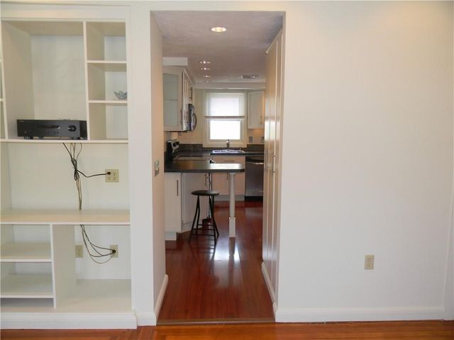 152 Elmgrove Avenue, Providence, RI 02906