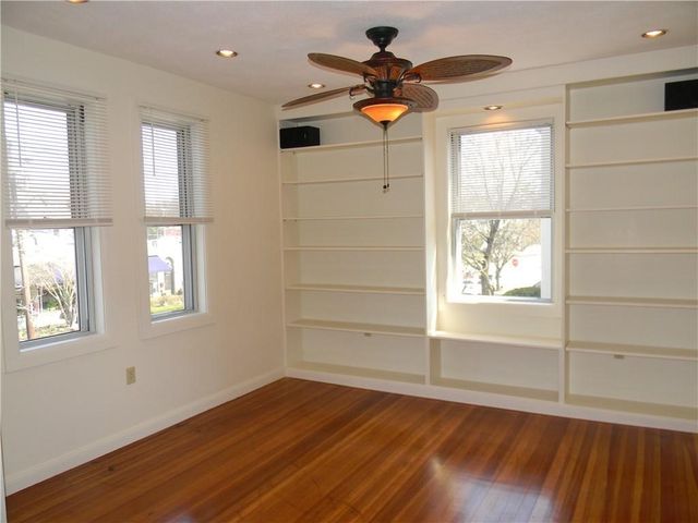 152 Elmgrove Avenue, Providence, RI 02906