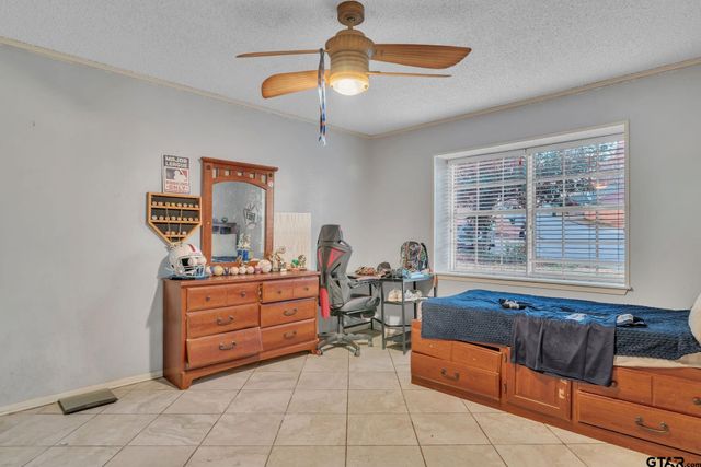 1816 Chipco Dr, Tyler, TX 75703