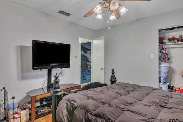 1816 Chipco Dr, Tyler, TX 75703