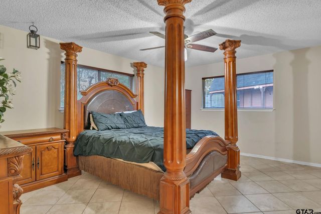 1816 Chipco Dr, Tyler, TX 75703