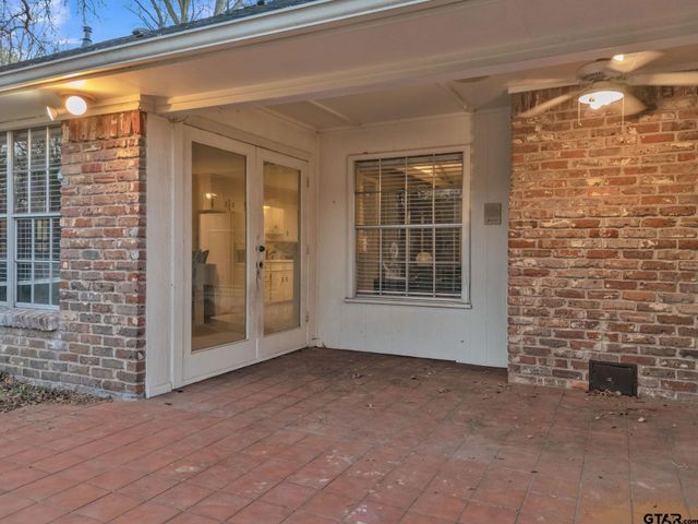 1816 Chipco Dr, Tyler, TX 75703