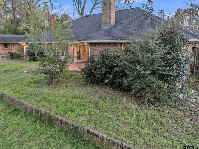 1816 Chipco Dr, Tyler, TX 75703