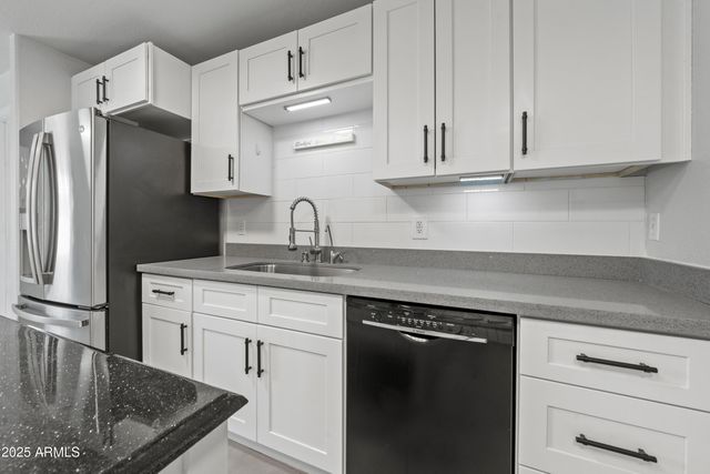 8547 W MAGNUM Drive, Arizona City, AZ 85123