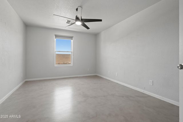 8547 W MAGNUM Drive, Arizona City, AZ 85123