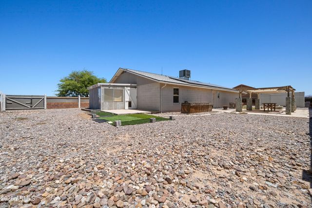 8547 W MAGNUM Drive, Arizona City, AZ 85123