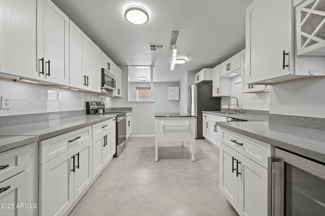 8547 W MAGNUM Drive, Arizona City, AZ 85123