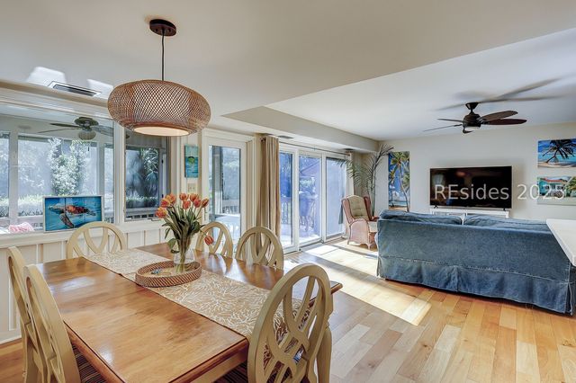 225 S Sea Pines Dr Apt 1406, Hilton Head Island, SC 29928