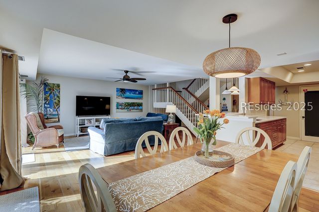 225 S Sea Pines Dr Apt 1406, Hilton Head Island, SC 29928