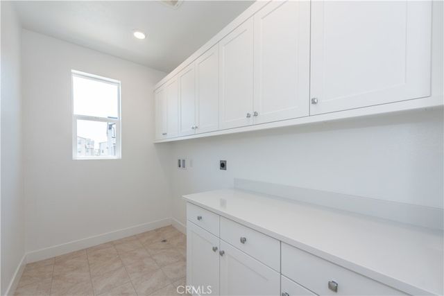 363 Proctor, Irvine, CA 92618