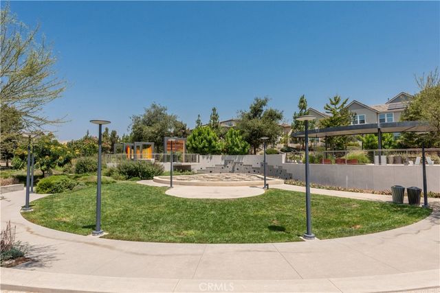 363 Proctor, Irvine, CA 92618