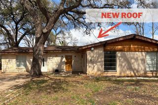 2204 Fair Oaks DR, Austin, TX 78745