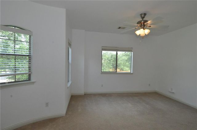 3323 Pine Needle CIR, Round Rock, TX 78681