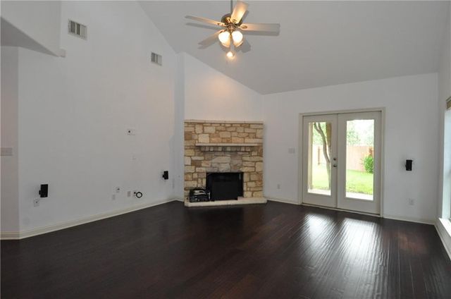 3323 Pine Needle CIR, Round Rock, TX 78681