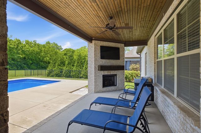 3033 Elkhorn Pl, Spring Hill, TN 37174