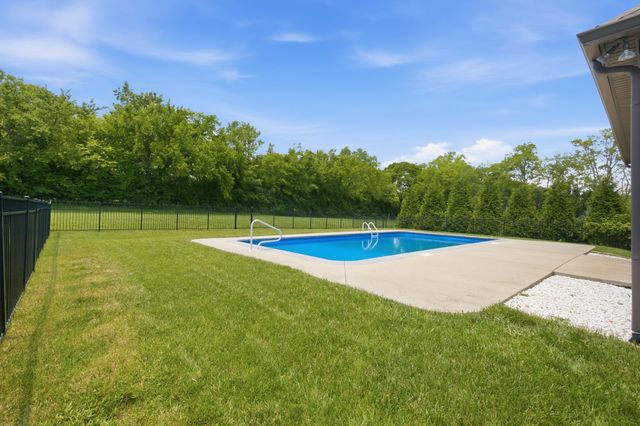 3033 Elkhorn Pl, Spring Hill, TN 37174