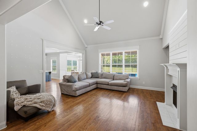 3033 Elkhorn Pl, Spring Hill, TN 37174