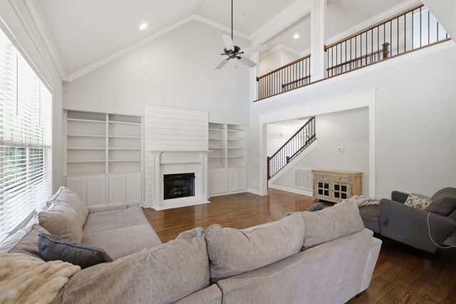 3033 Elkhorn Pl, Spring Hill, TN 37174