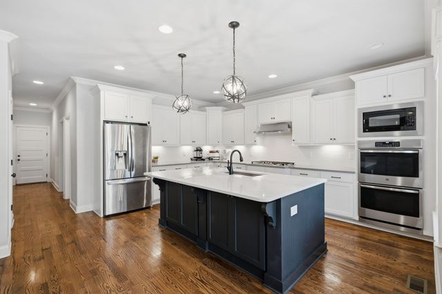 3033 Elkhorn Pl, Spring Hill, TN 37174