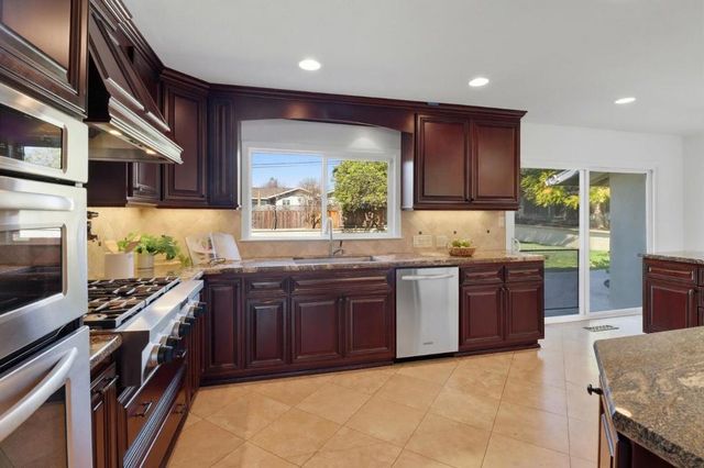 1241 Hillcrest Drive, San Jose, CA 95120