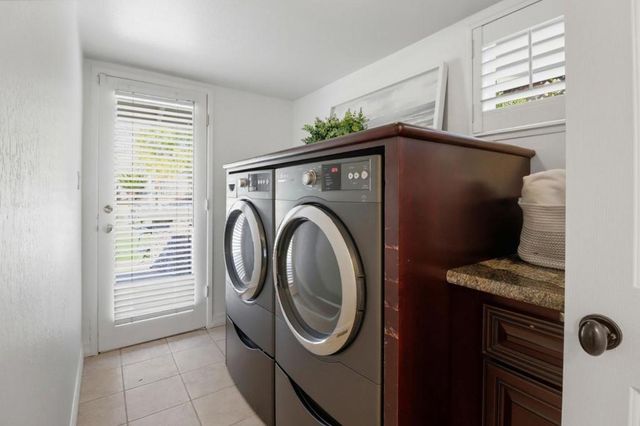 1241 Hillcrest Drive, San Jose, CA 95120