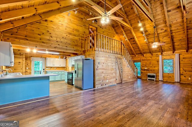 232 Bent Laurel Ridge Road, Clayton, GA 30525