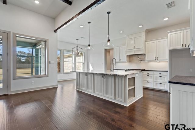 20246 Deer Hollow Dr, Bullard, TX 75757