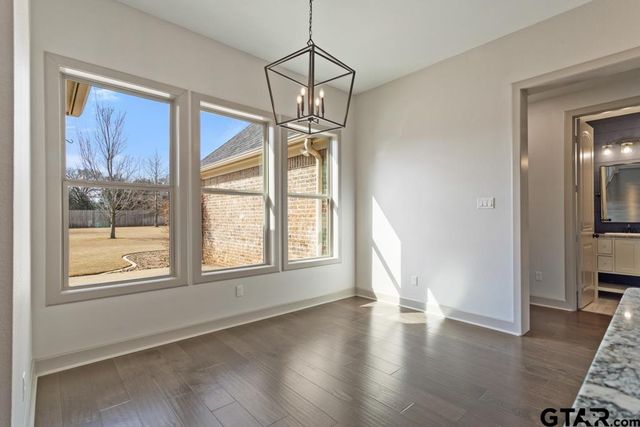 20246 Deer Hollow Dr, Bullard, TX 75757