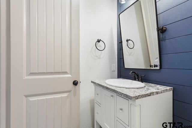 20246 Deer Hollow Dr, Bullard, TX 75757