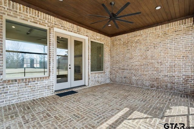 20246 Deer Hollow Dr, Bullard, TX 75757