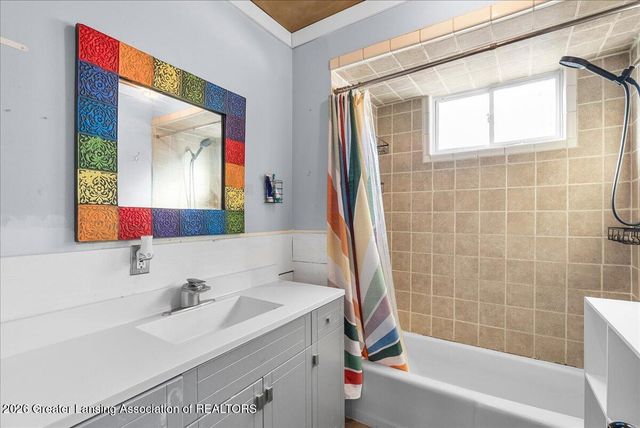 2245 Main Street, Holt, MI 48842