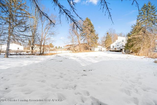 2245 Main Street, Holt, MI 48842