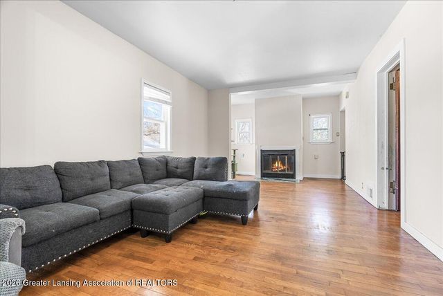 2245 Main Street, Holt, MI 48842