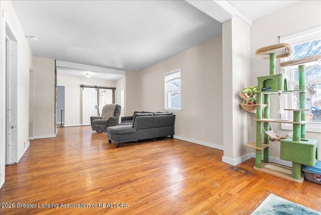 2245 Main Street, Holt, MI 48842