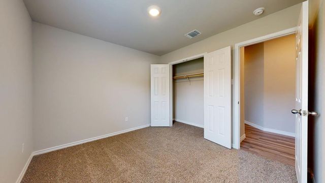 104 Kenzie ST, Thorndale, TX 76577