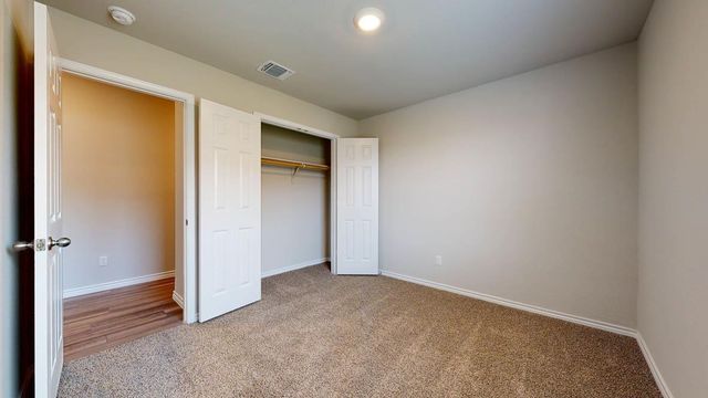 104 Kenzie ST, Thorndale, TX 76577