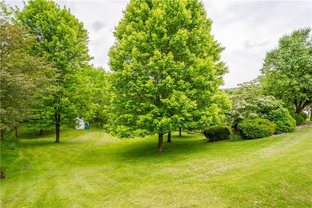 108 Walnut Drive, Nottingham, PA 15330