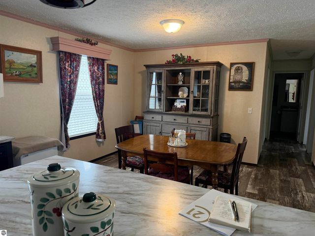 1042 Jackson Court, Mt Pleasant, MI 48858