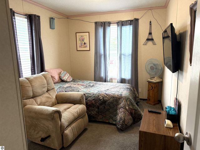1042 Jackson Court, Mt Pleasant, MI 48858