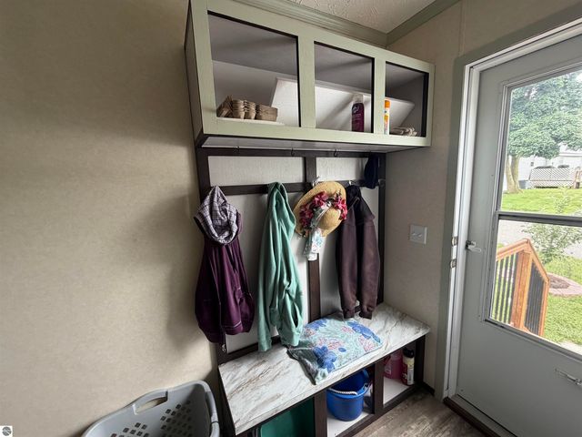 1042 Jackson Court, Mt Pleasant, MI 48858