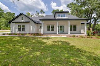 5887 Williams Road, Tallahassee, FL 32311