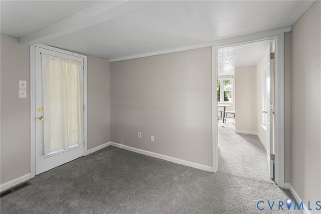 6931 Iron Bridge Rd, Richmond, VA 23234