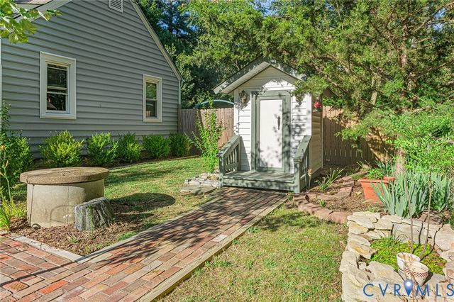 6931 Iron Bridge Rd, Richmond, VA 23234