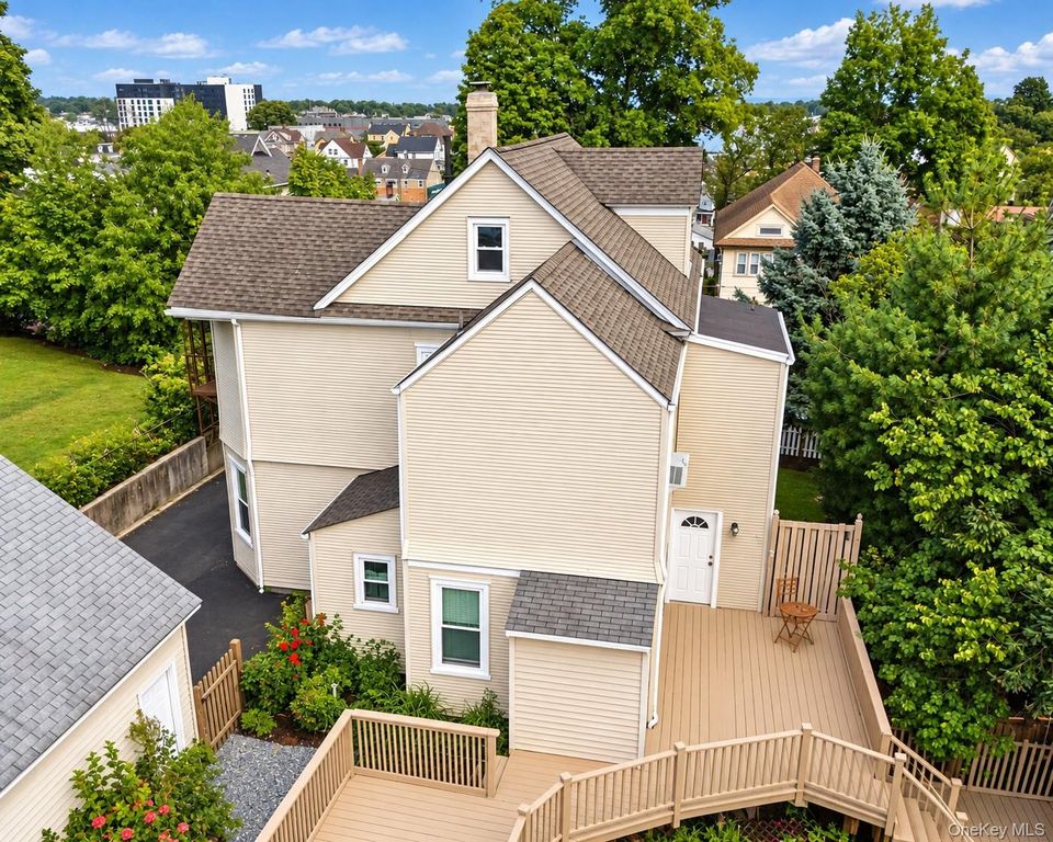 108 Soundview Street, Port Chester, NY 10573 — photo 2