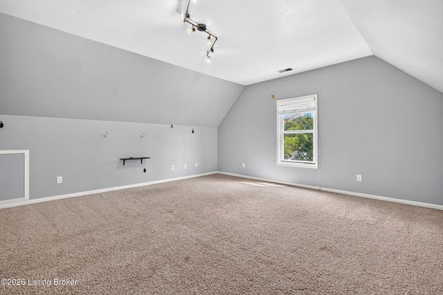 12608 Razor Ct, Louisville, KY 40299