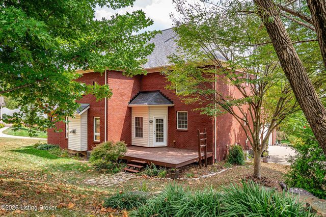 12608 Razor Ct, Louisville, KY 40299