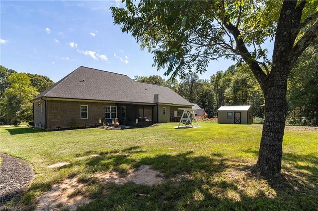 176 Channy Lane, Lexington, NC 27295